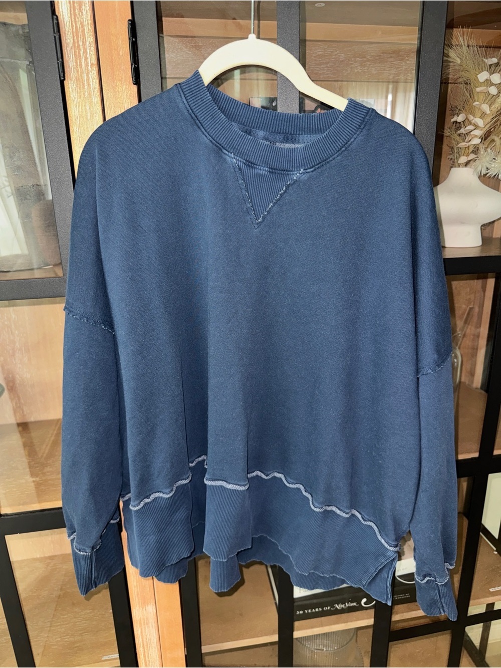 American Eagle Seriously Lived-In Oversized Crewneck Sweatshirt Navy ribbed